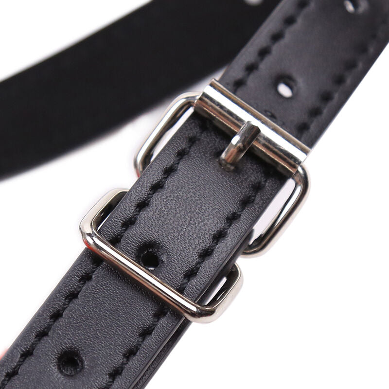 OHMAMA FETISH - MORDAÇA DE LÁBIO VERMELHO COM CORREIA