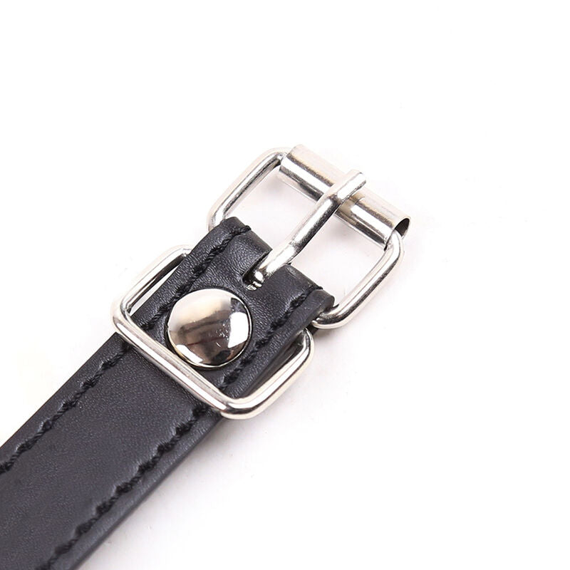 OHMAMA FETISH - MORDAÇA DE LÁBIO PRETO COM CORREIA