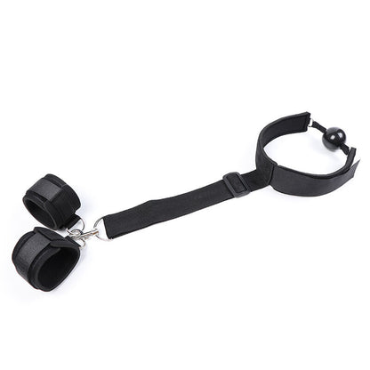 OHMAMA FETISH - FETISH NEOPRENE GAG COM ALGEMAS DE MÃO