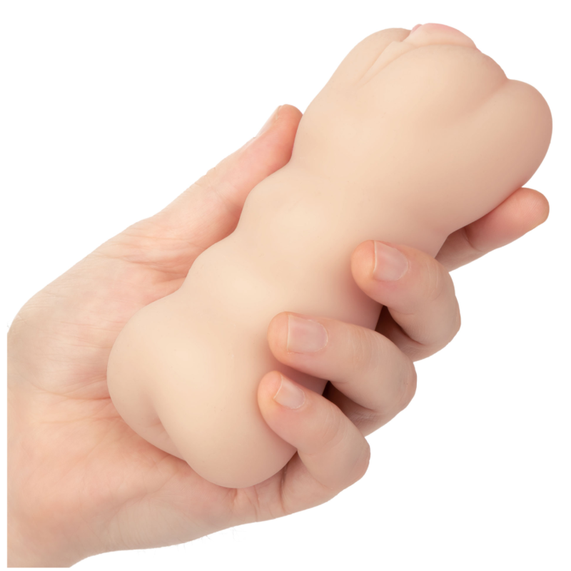 CALEXOTICS - EMOÇÕES BARATAS DE TRÊS VIAS