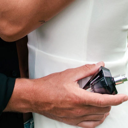 EYE OF LOVE - MATCHMAKER PERFUME DE FEROMÔNIO DIAMANTE NEGRO ATRAIA ELA 30 ML